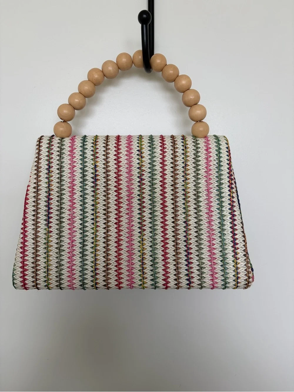 Woven Multicolor Bead-Handle Crossbody Bag - Picture 4 of 4